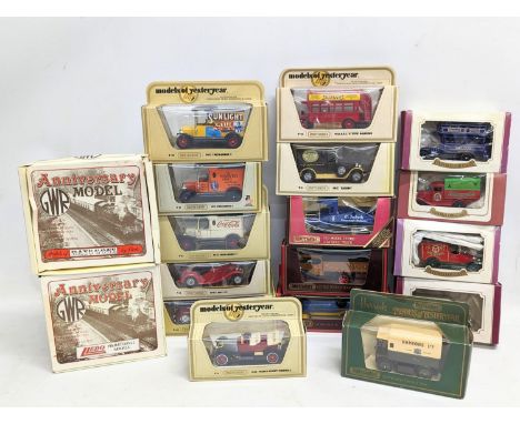 A quantity of model toy cars by Matchbox, Lledo, Oxford Die-Cast, etc. 