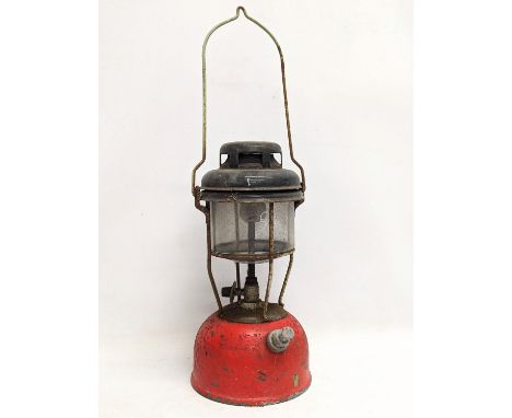 A vintage Tilly lamp. 52cm 