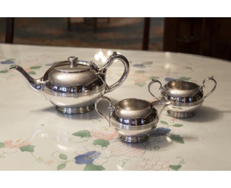 WALKER & HALL ELECTROPLATE SQUAT GLOBULAR TEA SERVICE OF FOUR PIECES, VIZ TEAPOT, HOT WATER JUG, TWO HANDLED SUGAR BASIN AND 