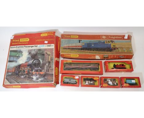 TRI-ANG HORNBY MODEL RAILWAYS&nbsp; various Condition Report:Available upon request