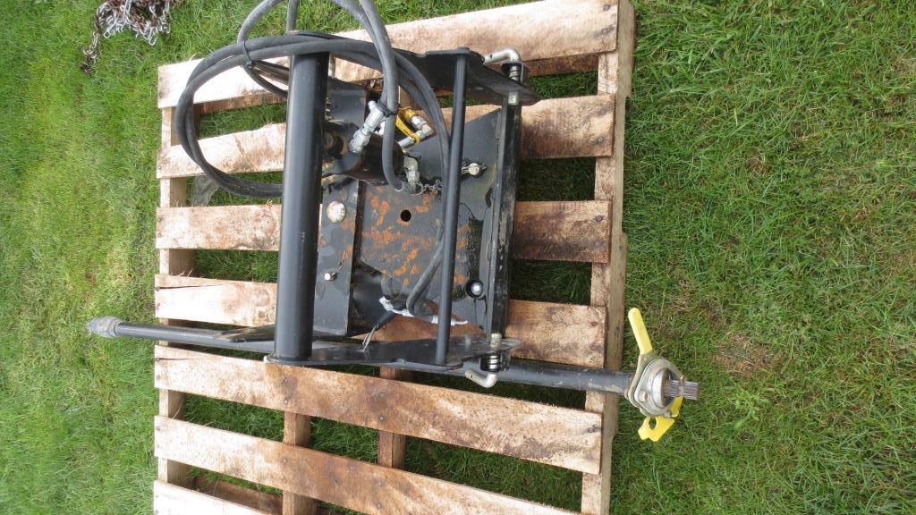 John Deere quick hitch and PTO extension from X724 Front mount quick