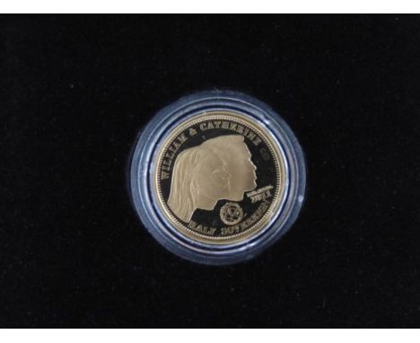 A Tristan da Cunha 22ct Gold Double Portrait Half Sovereign Proof, 29th April 2011, Prince William & Catherine Middleton, fit