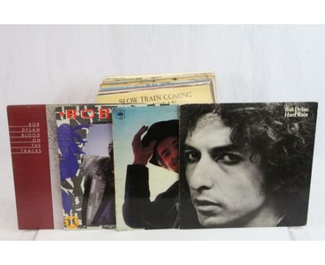 Vinyl - Over 25 Bob Dylan LPs to include some duplication, some early pressings, sleeves and vinyl vg overall