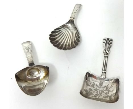 Three Georgian caddy spoons, 21.5g