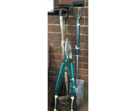 WOODEN HANDLED EDGING TOOL, LADIES FORK &amp; SPADE &amp; 2 BRANCH LOPPERS