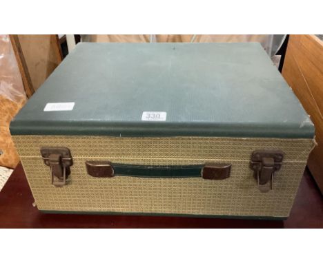 VINTAGE PLUSAGRAM MODEL B, PORTABLE RECORD PLAYER IN BOX