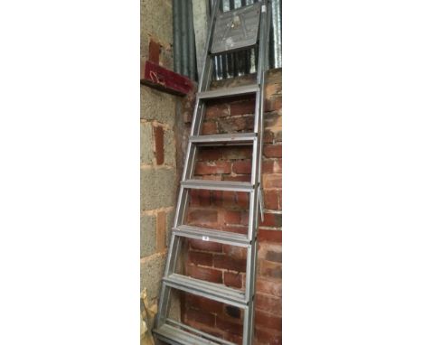 6 STEP ALUMINIUM STEP LADDER
