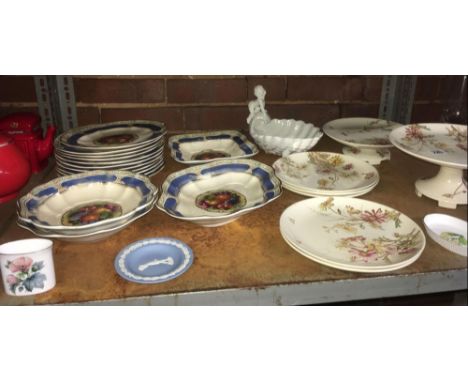 SHELF WITH QTY OF BOOTHS CEYLON IVORY PLATES &amp; DISHES, FLORAL PLATES &amp; CAKE STAND &amp; OTHER CHINAWARE