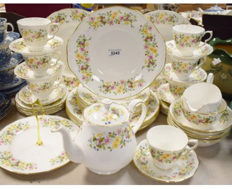 A Colclough Hedgerow pattern tea and dinner service comprising seven cups, seven saucers, eight tea plates, six salad plates,
