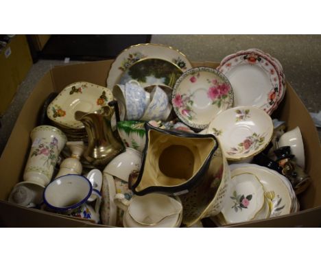Ceramics - a Royal Doulton character jug, Night Watchman, D6569; Wedgwood trinket dishes; others, Royal Worcester, Colclough,
