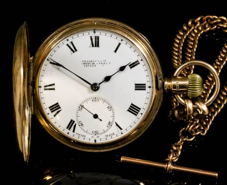 A 20th Century gentleman's 9ct gold half hunting cased keyless pocket watch, No. 690946, the white enamel dial with Roman num