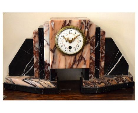 Art Deco-style marble mantel clock, the French Arabic dial with floral swag decoration and single-train timepiece movement wi