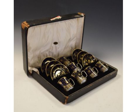 Cased set of six George V silver coffee can holders with pierced decoration, Birmingham 1928, 4.0toz approx, with Paragon cof