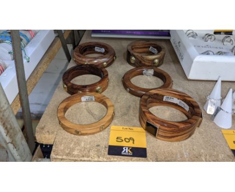 6 off assorted wooden bangles with metal detailing, with RRPs varying from £68 - £118 each This is the first of a series of s