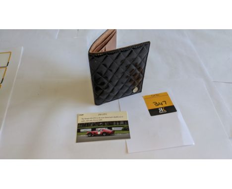 GTO London black &amp; tan credit card wallet with printed lining in the 2 note sections - inspired by the quilted finish of 