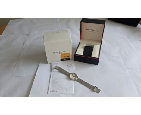 Mondaine watch on metal strap. Official Swiss Railways watch. No price tag. Stainless steel case, water resistant. This lot i