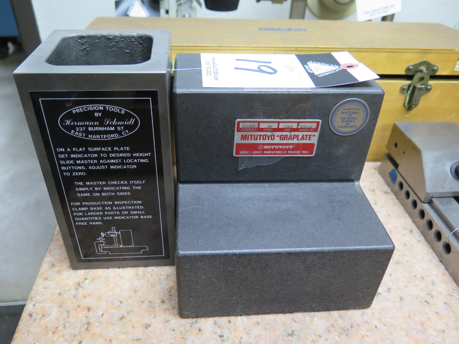 Mitutoyo 6" x 6" x 6" Granite Angle Block and Master Square Block