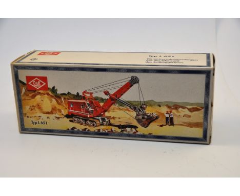 O & K 1:50 SCALE UNIVERSAL RAIPEN BAGGER TYP L 651 WITH BOX (VGC)