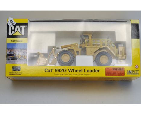 CAT 1:50 SCALE 992 G WHEEL LOADER NORSCOT MODELS WITH BOX (VGC) 