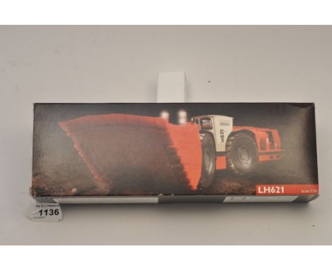 CONRAD 1:50 SCALE SANDVIK LH621 UNDERGROUND LOADER WITH BOX (GC)