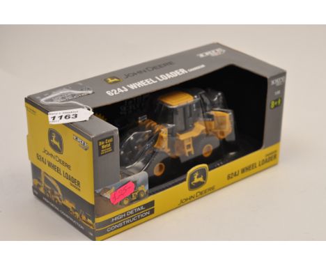 ERTL 1:50 SCALE JOHN DEERE 624J WHEEL LOADER WITH BOX (NMC)