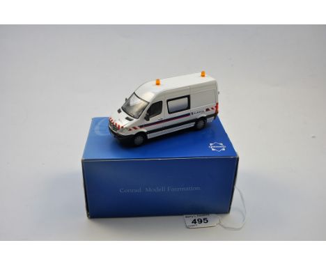 CONRAD 1:50 SCALE MERCEDES BENZ SPRINTER EUROVIA WITH BOX (VGC)