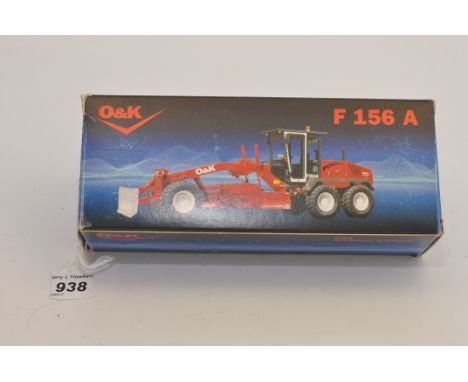 NZG MODELS 1:50 SCALE O&K F156 A WITH BOX (GC)