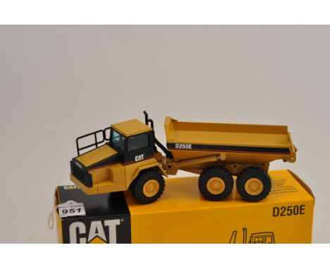 NZG MODELS 1:50 SCALE CAT D250E ARTICULATED TRUCK WITH BOX (VGC)