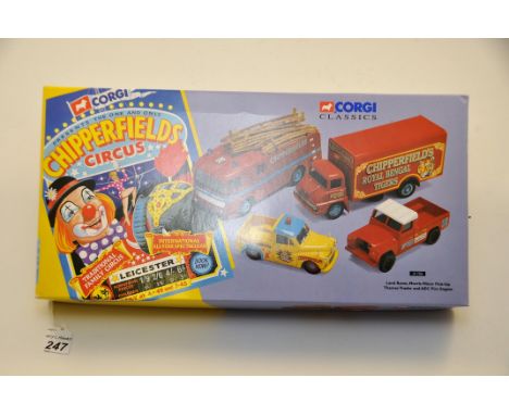 CORGI CLASSICS CHIPPERFIELDS CIRCUS 31703 LAND ROVER, MORRIS MINOR PICK UP THAMES TRADER AND AEC FIRE ENGINE LIMITED EDITION 