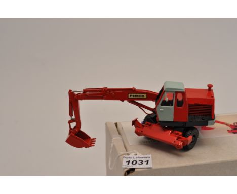 VIRUS 1:48 SCALE POCLAIN TY 45 WHEELED SHOVEL EXCAVATOR IN BOX (VGC)