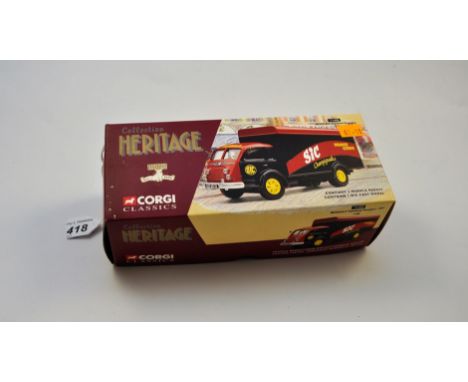 CORGI CLASSICS 1:50 SCALE  71405 RENAULT FAINEANT FOURGON SIC LIMITED EDITION WITH NUMBERED CERTIFACATE WITH BOX (VGC) 