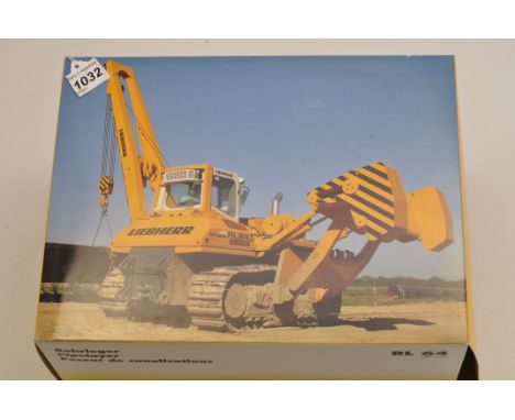 NZG MODELS 1:50 SCALE LIEBHERR RL 64 LITRONIC PIPELAYER WITH BOX (VGC)