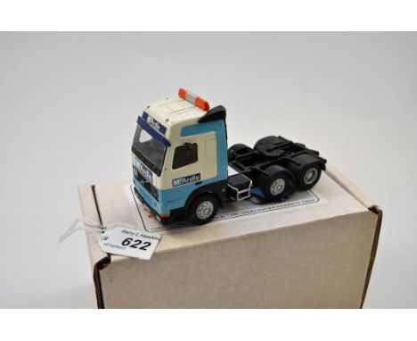 HARTSMITH MODELS LTD 1;48 SCALE  BT169 VOLVO FH12 6X2 TRACTOR MCARDLE WITH BOX (VGC)