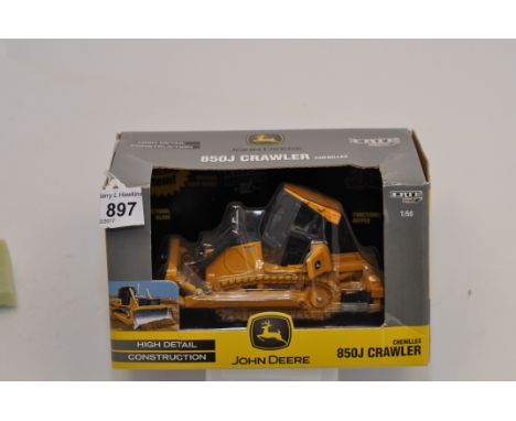 JOHN DEERE 1:50 SCALE 850J CRAWLER ERTL BRITAINS WITH BOX (GC)