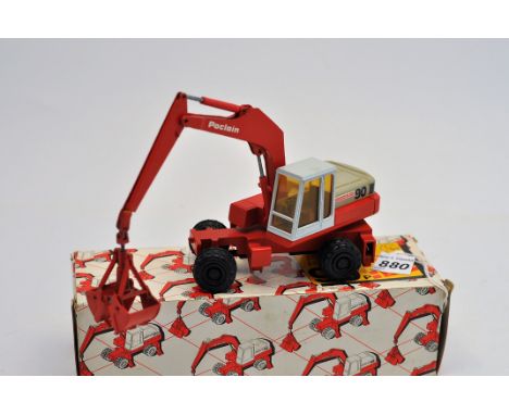 POCLAIN 1:50 SCALE 90P B HYDRAULIC EXCAVATOR WITH BOX (GC)