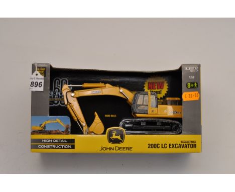 JOHN DEERE 1:50 SCALE 200C LC EXCAVATOR ERTL BRITAINS WITH BOX (NMC)