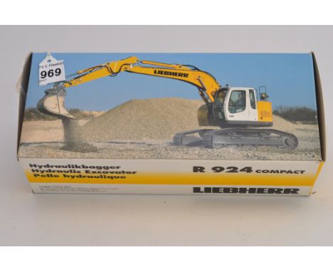 CONRAD MODELS 1:50 SCALE R 924 COMPACT LIEBHERR HYDRAULIC EXCAVATOR WITH BOX (VGC)