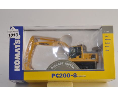 NZG MODELS 1:50 SCALE KOMATSU PC200-8 GALEO EXCAVATOR WITH BOX (VGC)