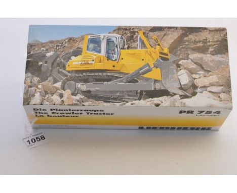 CONRAD 1;50 SACLE LIBEHERR PR 754 LITRONIC THE CRAWLER TRACTOR WITH BOX (SLIGHT TEAR TO BOX (VGC)