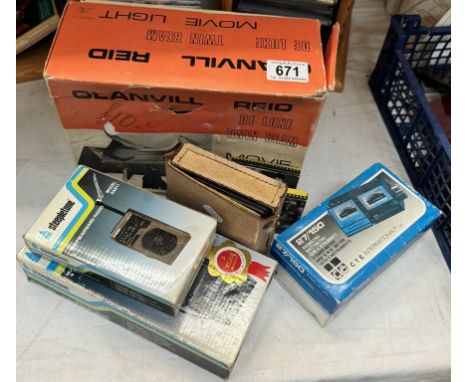 A vintage movie light/radio etc.