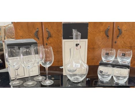 2 boxed lots of Royal Worcester glasses &amp; a vase