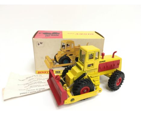 Dinky Toys 976 Michigan 180-III Tractor Dozer, yellow with red parts including plastic hubs and engine covers. E with instruc