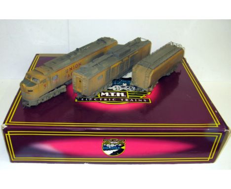 MTH MT-214S 0 Gauge 2R UP Gas Turbine Diesel Engine Set. Custom weathered. Excellent with original Box and 3 x superb tracked