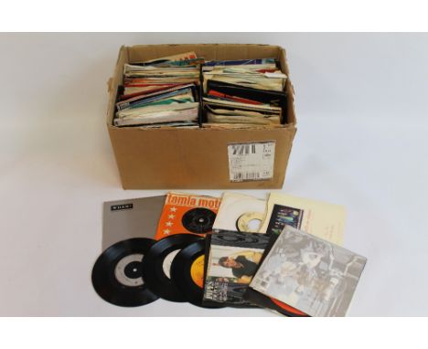 A COLLECTION OF VINTAGE SINGLES to include The Police, The Bachelors, Frank Ifield, Herman's Hermits etc