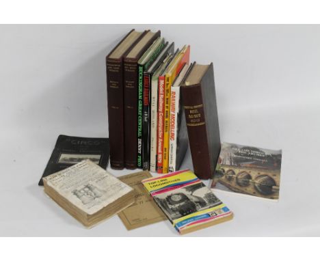A SMALL QUANTITY OF RAILWAY AND MODEL RAILWAY BOOKS AND BOOKLETS to include 'Bradshaw's Monthly Descriptive Railway Guide and