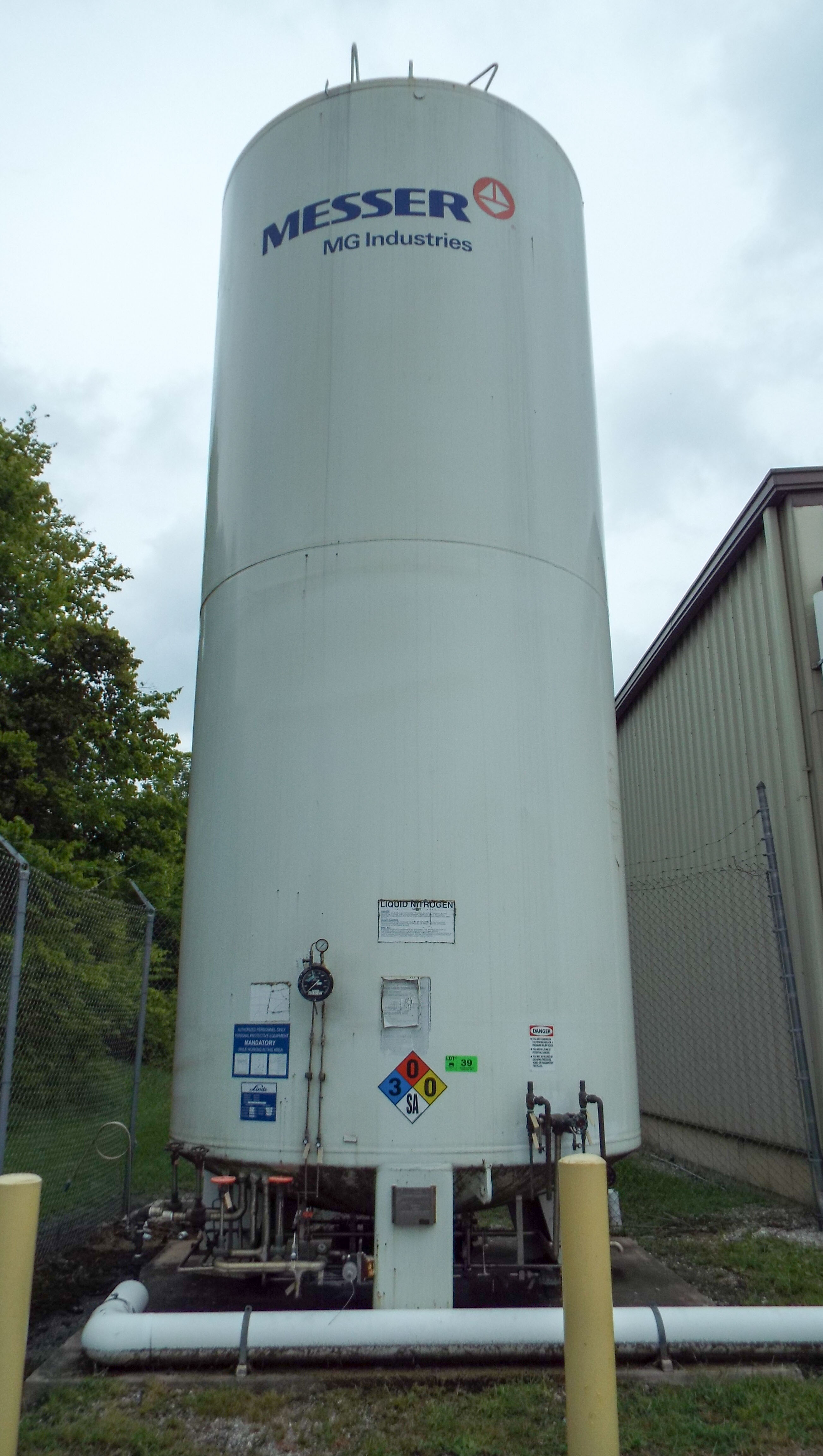 PROCESS ENGINEERING LIQUID NITROGEN OUTDOOR STORAGE TANK, S/N N/A (CI)