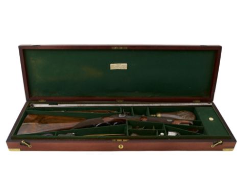 A VERY GOOD CASED .577 CALIBRE PERCUSSION PRESENTATION SPORTING RIFLE, 30.25inch sighted octagonal browned damascus barrel fi