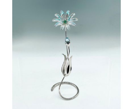 Soft blue Aurora Borealis crystal flower that refracts light, changing Colour at different angles. Light blue bud, rhodium-pl