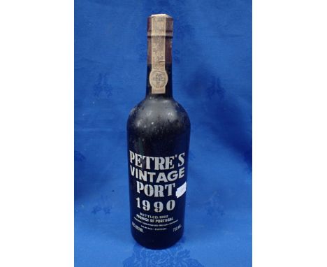 A BOTTLE OF 1990 PETRES VINTAGE PORT bottled in 1992 - 092484