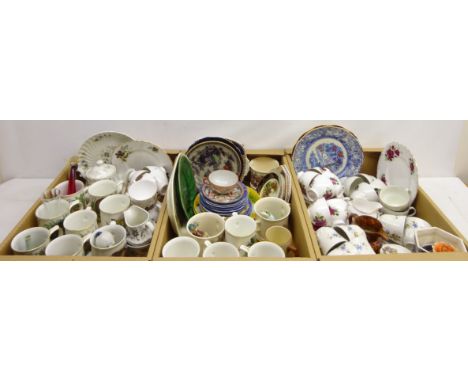 Copeland Spode 'Going to Halloa' plate, twelve Hammersley 'The Game Bird' tankards, various part tea ware, and other ceramics